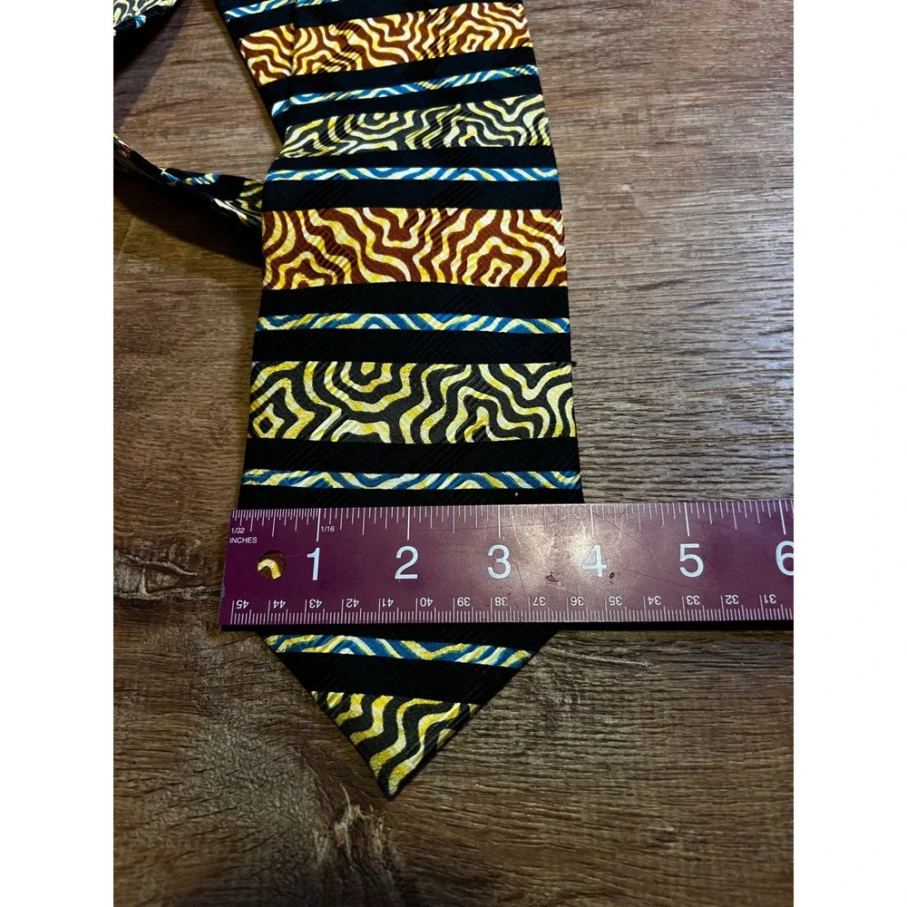 Muhammad Ali‎ Signature Collection Tie Black Gold Silk Excellent Wearable Art